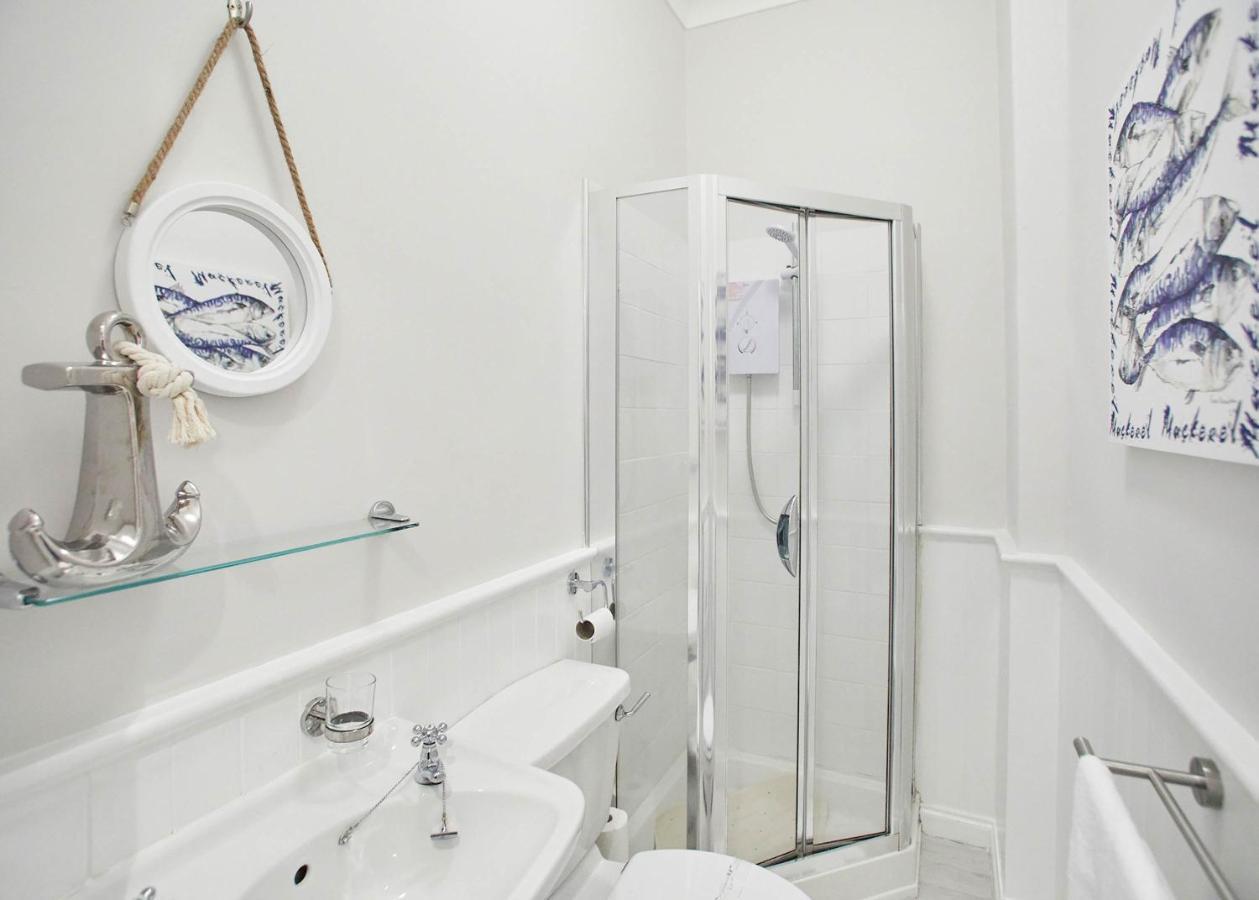 Host & Stay - The First Port Of Call Уитби Екстериор снимка